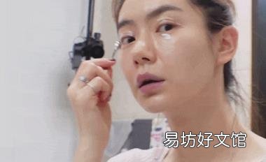 怎样正确使用眼霜效果好 如何正确使用眼霜