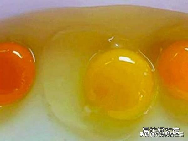 鸡吃什么能改变蛋黄颜色?