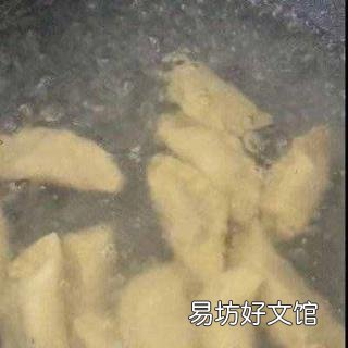 茴香饺子馅放什么调料 茴香饺子的做法