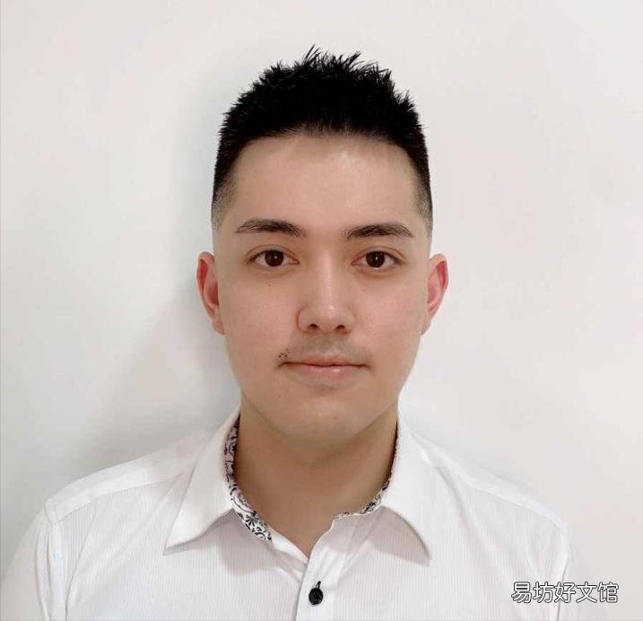 圆脸女生适合什么样的短发 圆脸适合什么短发
