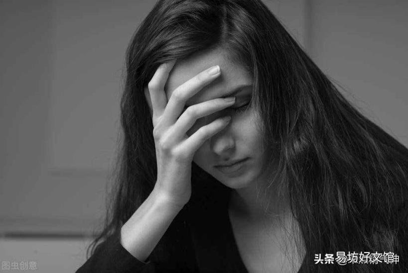舌头上有点点是什么原因 舌头上有小红点