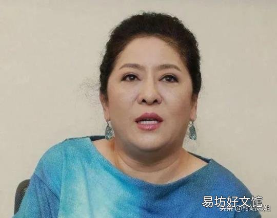 张柏芝第三个娃是谁的 张柏芝什么时候离婚