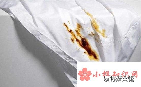 衣服上的油渍该怎么洗掉