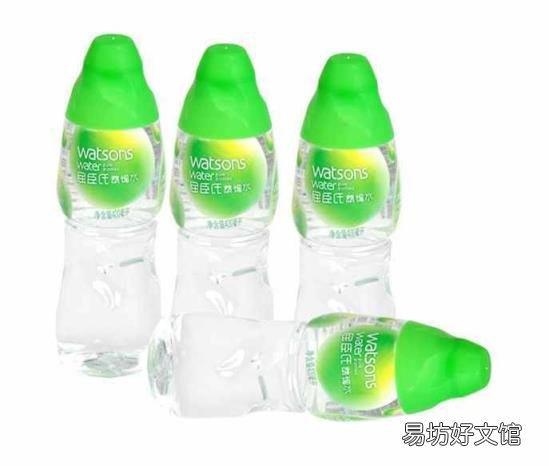 天天用蒸馏水敷脸好吗 蒸馏水的作用