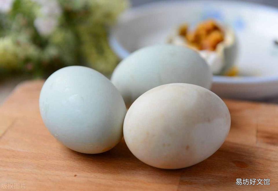 自己腌制咸鸭蛋 咸鸭蛋怎么腌
