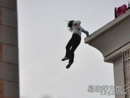 高二女学生,感觉看透了人际关系,看透了亲情,感觉人活着没有意义,该怎么办?