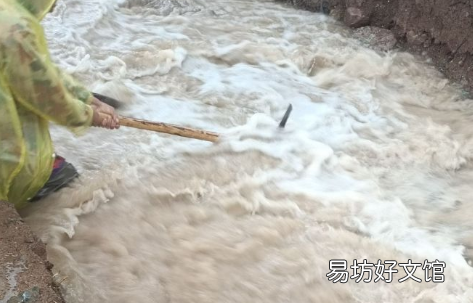 758暴雨和2021河南暴雨哪个严重