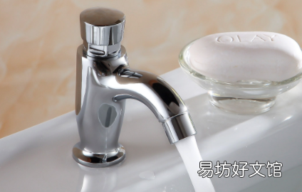 按压水龙头滴水怎么修