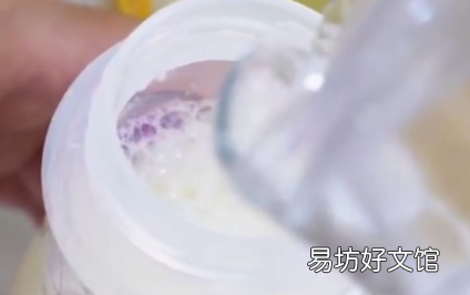 奶粉摇晃不起泡是好的奶粉吗