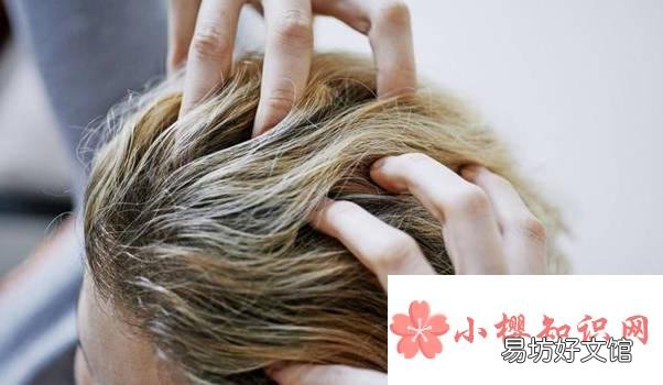 没梳子怎么梳头技巧