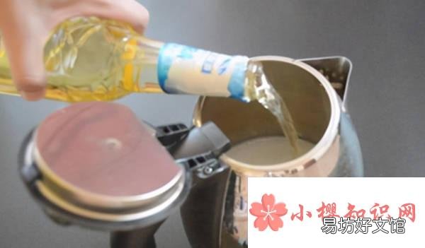 怎么样轻松搞定沉淀在电水壶里的水垢