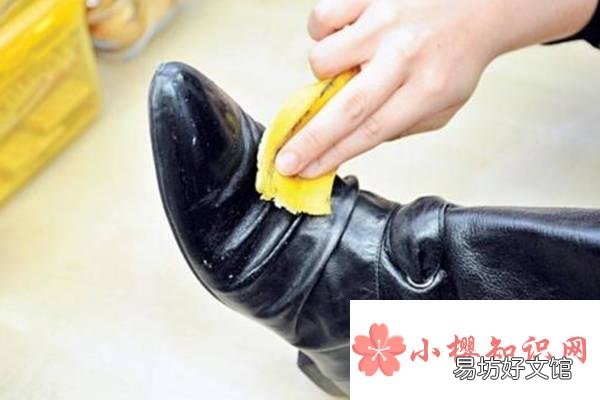 皮鞋受潮容易发霉怎么办