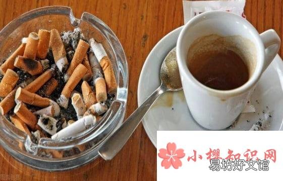 吸烟姿势暴露男人小秘密