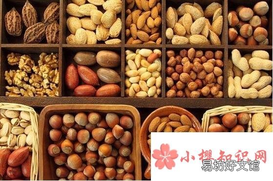 女人吃什么让乳房变大变白