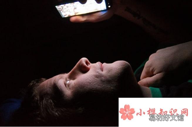 吃完饭就困是怎么回事