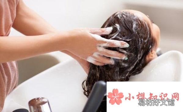 头中间为什么有头皮