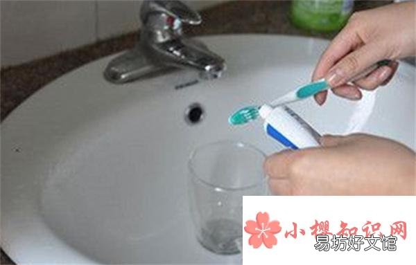 玻璃制品要清理怎么做
