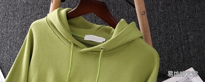 卫衣是直接穿还是要穿打底