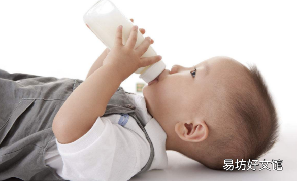 安抚奶嘴使用时间建议 安抚奶嘴什么时候用好