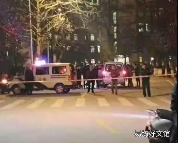 感动全网 姑娘为同学挡了8刀