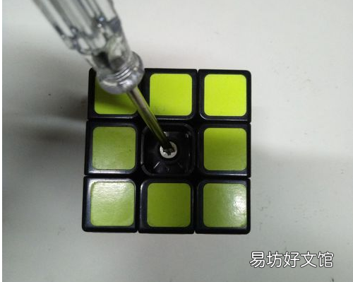 怎么拆魔方还能再装上