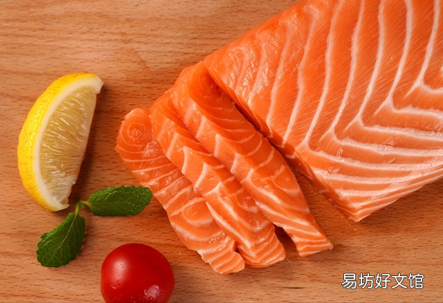 猫吃鸡胸肉的好处与功效(猫吃鸡胸肉的好处有哪些)