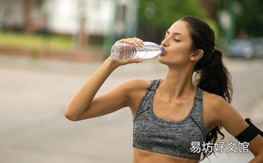 喝啤酒的女人胖得快 尽早戒酒才能有助减肥