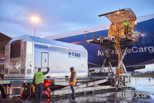 有多贵？ASML新EUV光刻机单台硬件造价：向顶级战机看齐节奏